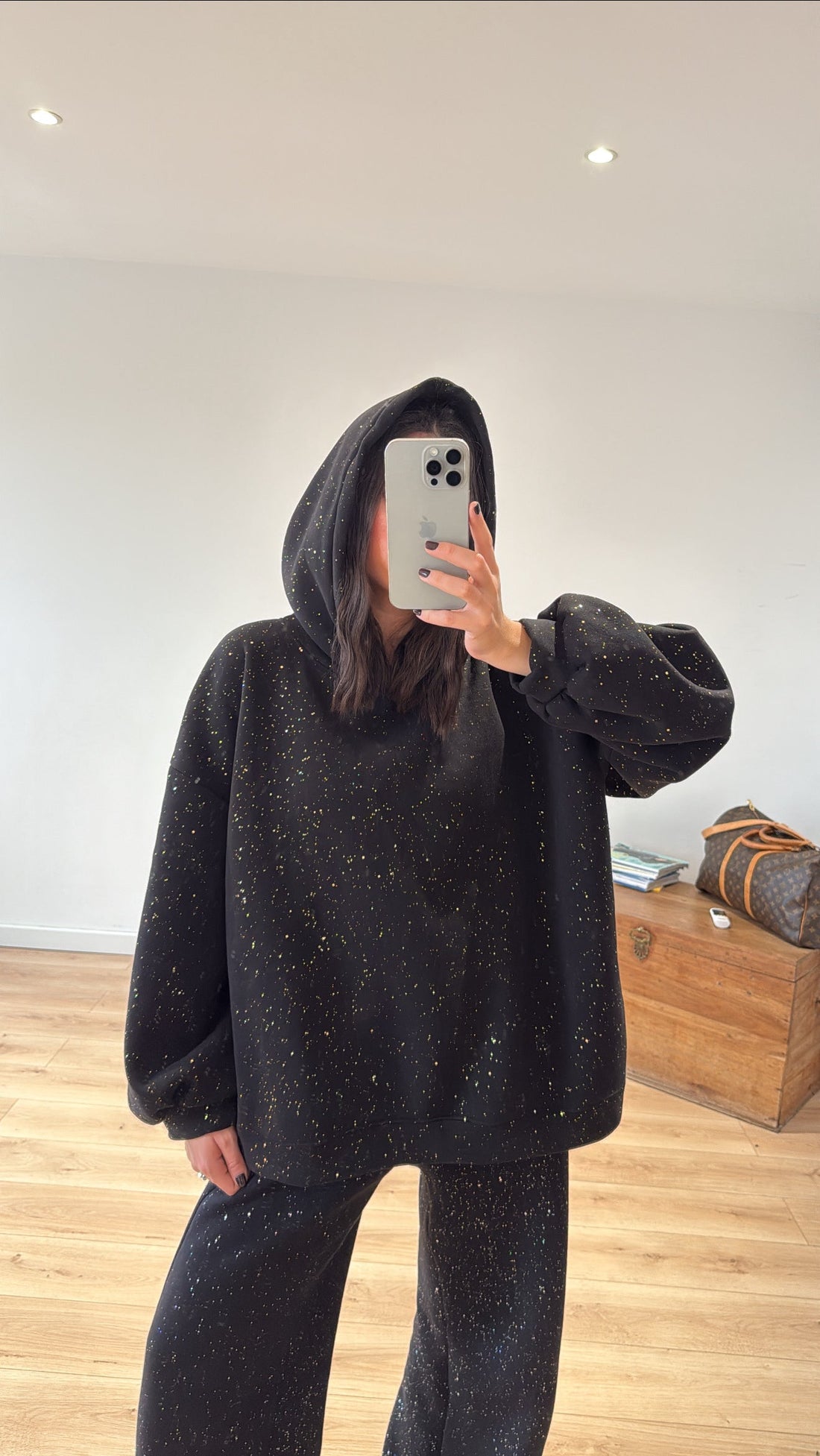 SWEAT À PAILLETTES