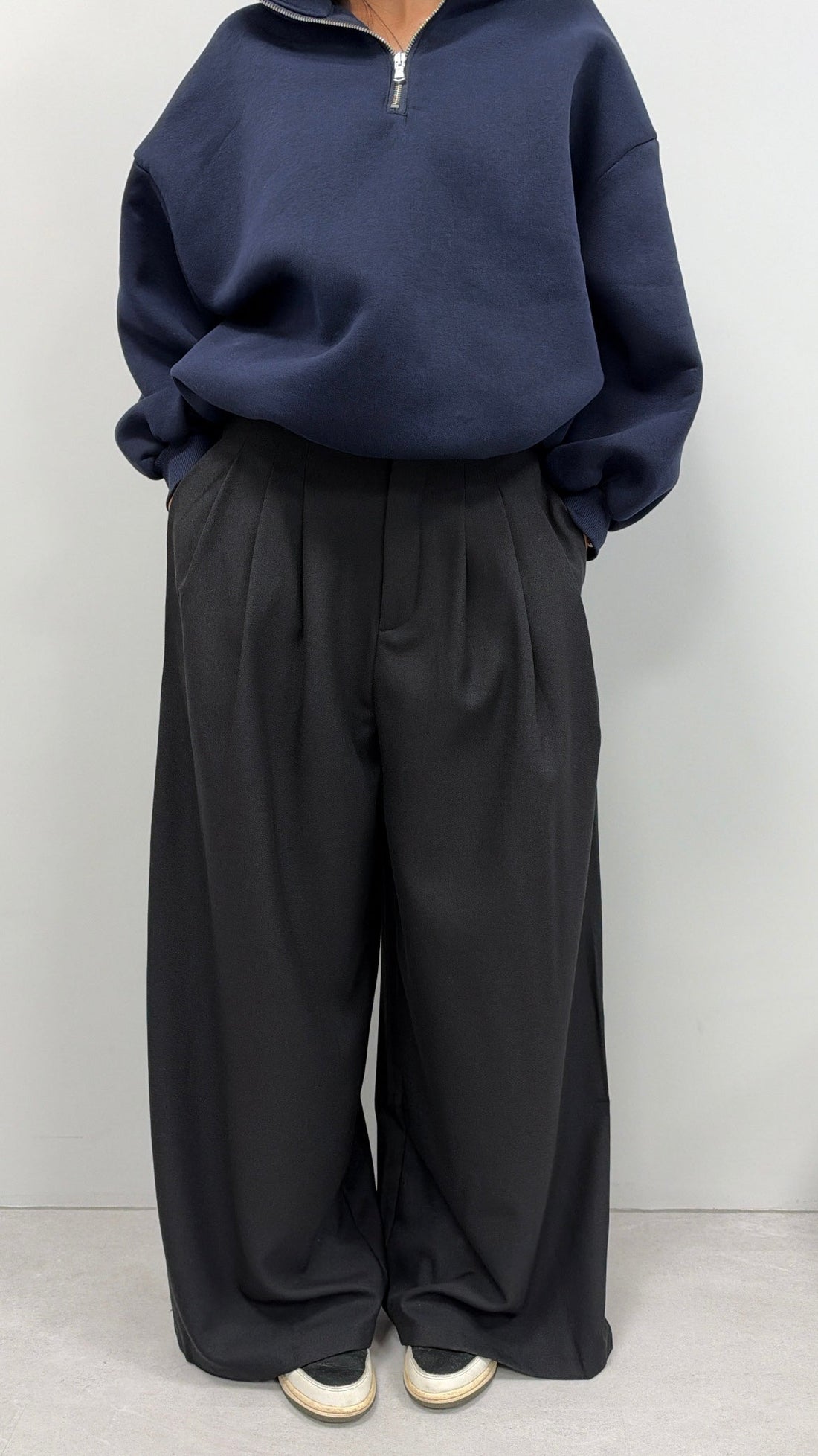 PANTALON "MATHIEU" NOIR PRE COMMANDE EXPÉDITION À PARTIR DU 20/10