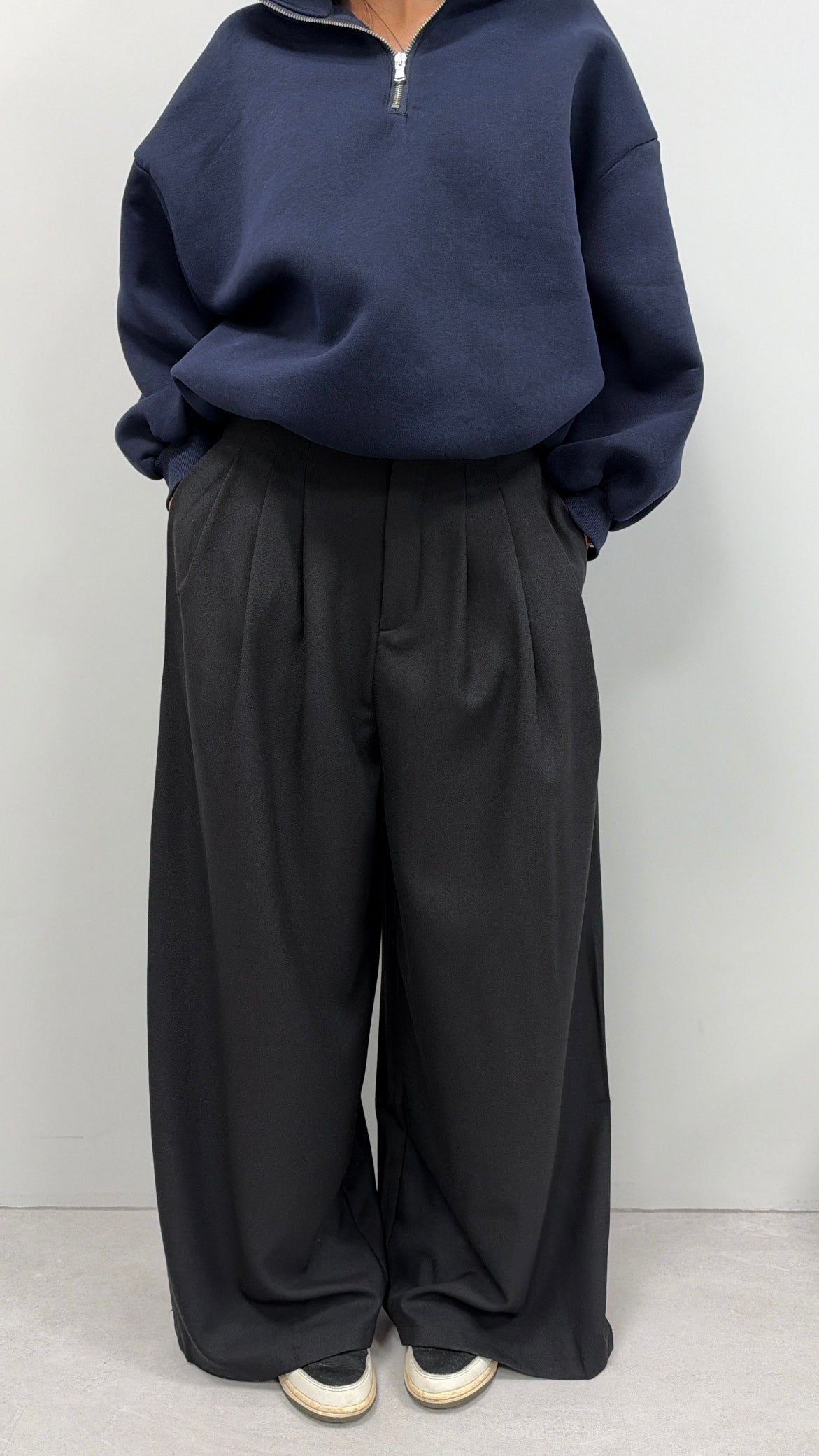 PANTALON "MATHIEU" NOIR PRE COMMANDE EXPÉDITION À PARTIR DU 20/10