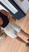 SHORT À POIS 